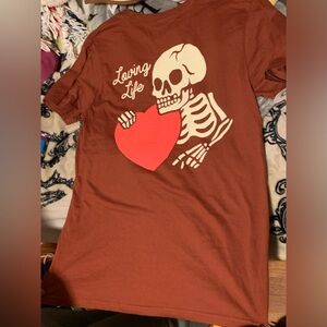 Peace of mind skull tshirt NWT
